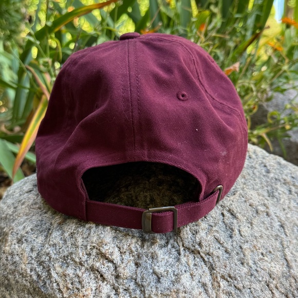 The Classic Maroon Cotton Cap - Picture 3 of 5